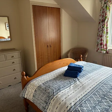 Pottery - Close To The District Skelton (Cumbria)